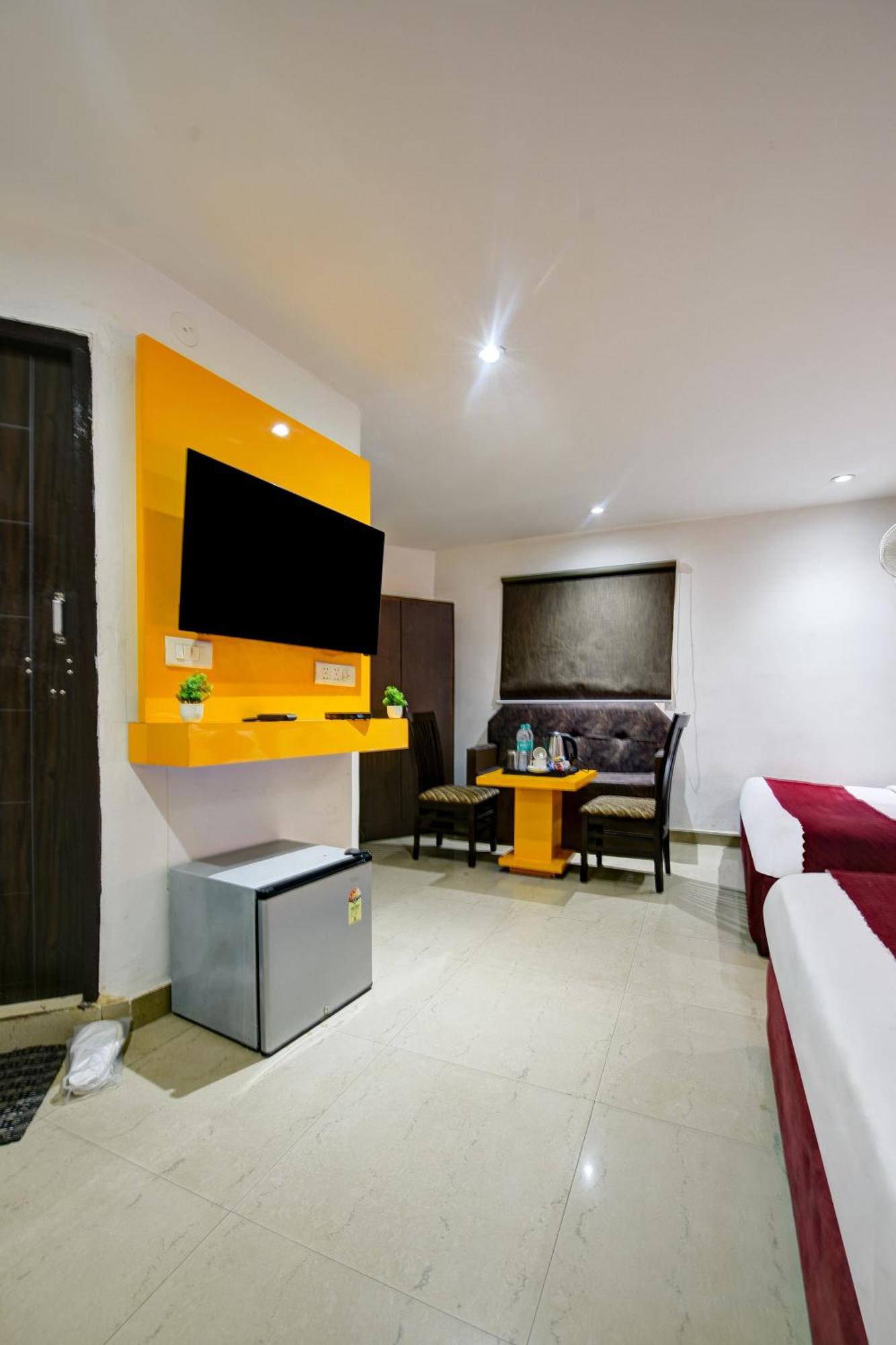 Hotel Kelvish Free Airport Pickup New Delhi Ngoại thất bức ảnh