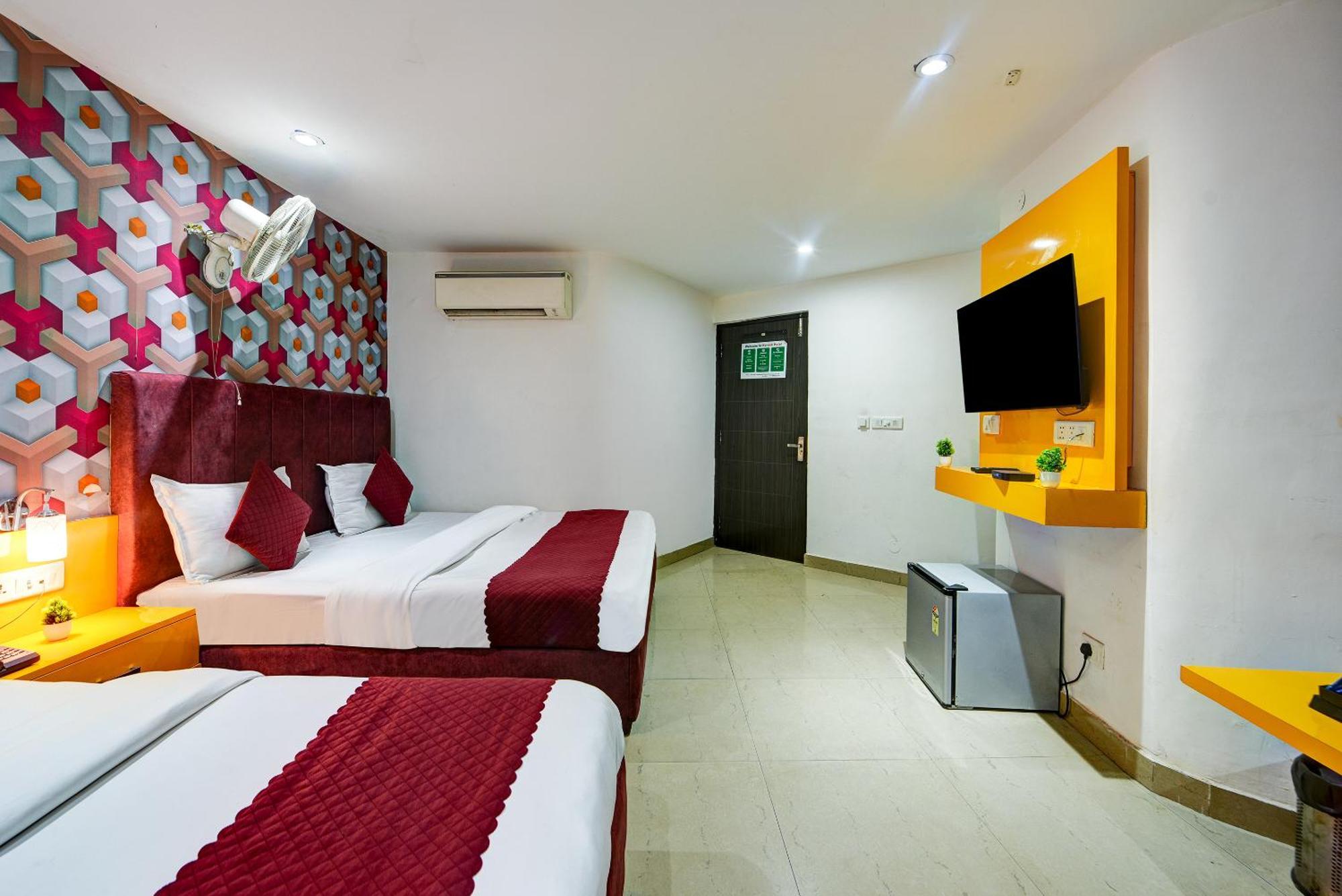 Hotel Kelvish Free Airport Pickup New Delhi Ngoại thất bức ảnh